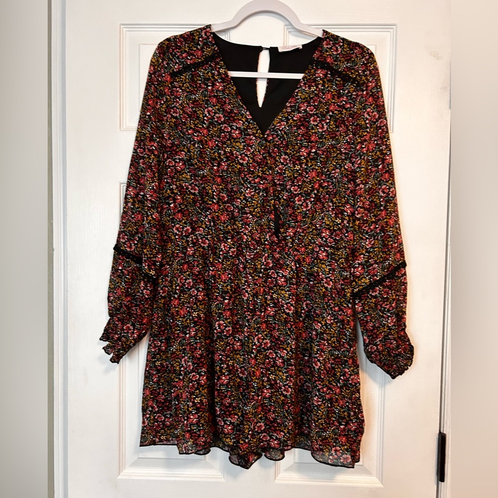 Pink Lily Floral Long Sleeve Romper – NWOT